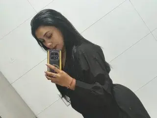 Adult Video Chat with Nyra_Rose - Streamate