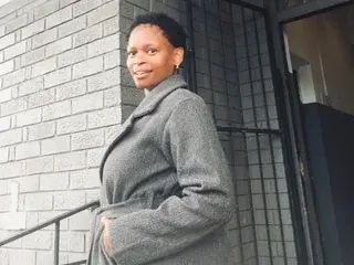 Adult Webcams with PREETYZEEH - Streamate