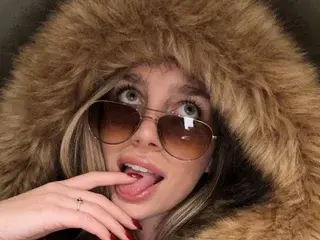 Best Webcam with ElsieLondonxx - Streamate