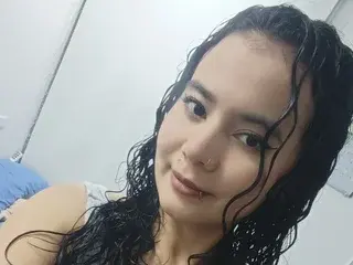 Free Live Porn with SuzzieV - Streamate