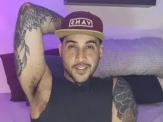Free Live Porn with Josh_reps - Streamate