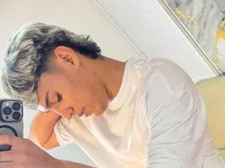 Free Porn Cam with ryan_carter18 - Streamate