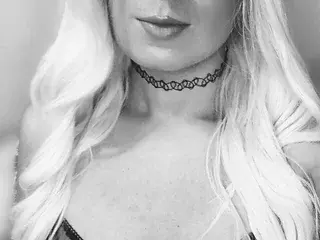 Adult Webcam with AvaRosee21 - Streamate