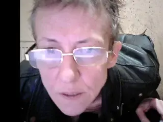 Sex Chat with yougeny - Streamate
