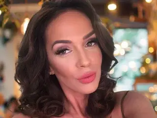 Free Live Porn with Jennifer_Hills - Streamate