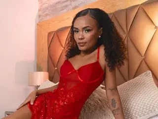 Live Porn with IvonWilliams - Streamate