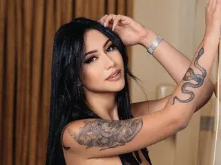 Adult Webcam with NinaMonet - Streamate