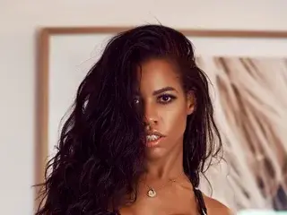 Best live sex cam show with nicolleluv - Streamate