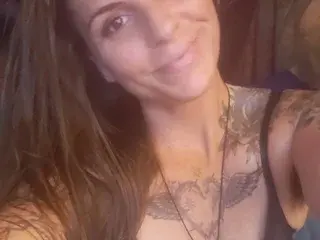 Best live sex cam show with Ladyluvxo - Streamate