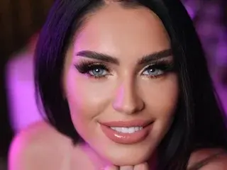 Adult Webcam with Ruby_Conner - Streamate