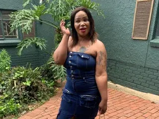 Live Porn with CUMCRAVINGXX - Streamate