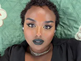 Sex Cam with SiminFox18 - Streamate