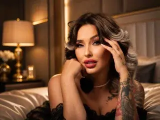 Live Sex Cam with IssaSmithx - Streamate