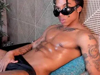 Live Porn with Black_tentationx - Streamate
