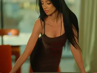 Live Sex Cam with Haylie_Milf - Streamate