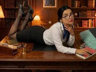 Live Sex with Maki_Adams27 - Streamate