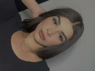 Free Live Porn with Lia_22 - Streamate