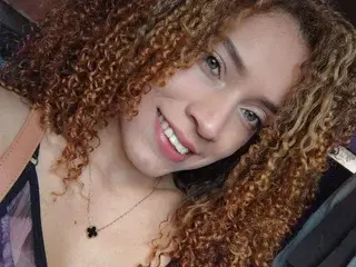 Private Sex Chat with Adrianalovers - Streamate