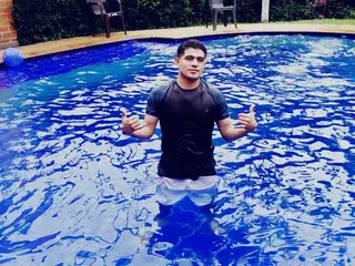 Private Sex Chat with WilliamSteel19 - Streamate