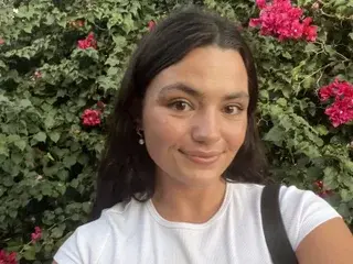Best live sex cam show with safiya_georgette - Streamate