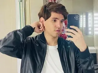 Live Porn with Matteo18_slim - Streamate