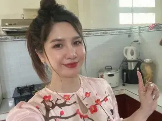 Live Porn with BellaTran - Streamate