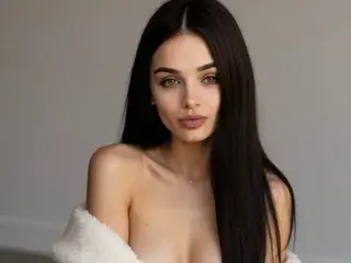 Free Live Porn with LittleCuteee - Streamate