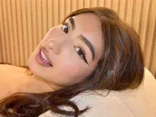 Best live sex cam show with ElaineSamper - Streamate