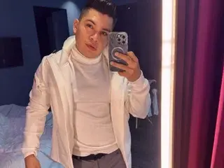 Adult Webcams with Chest_kako - Streamate