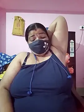 Best Webcam with tamil_lathikaaa - Stripchat