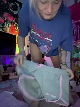 Adult Webcams with Cutiepiespanks - Stripchat