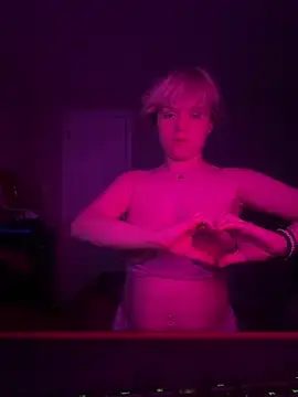 Live Porn with Cutiepiespanks - Stripchat