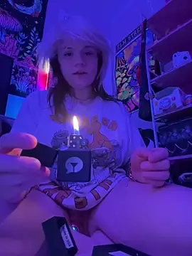 Live Porn with Cutiepiespanks - Stripchat