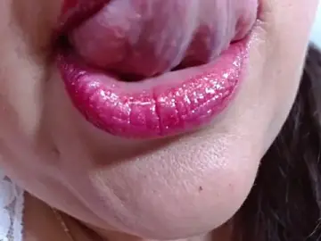 Live Porn with Kerly_Doll - Stripchat