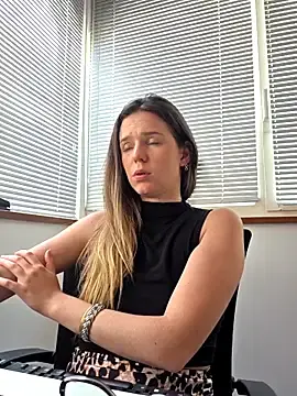 Free Live Porn with lucie_mehott - Stripchat