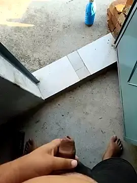 Watch Live Sex Cams with Desii_rockstarr - Stripchat