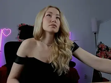 Sex Cam with AstraMonroe - Stripchat