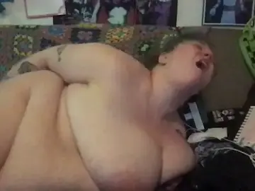 Live Porn with SleazeLouize - Stripchat