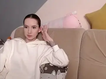 Best live sex cam show with AmbrielHailey - Stripchat