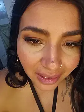 Adult Webcam with Antonella-corruso - Stripchat