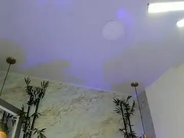 Adult Webcams with LittleeJaz - Stripchat