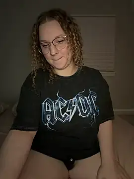 Adult Webcam with EmmieRae - Stripchat