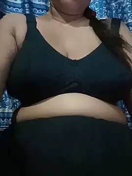 Free Live Porn with Sweet_Moni_X - Stripchat