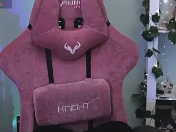 Watch Live Sex Cams with gothickotik - Stripchat