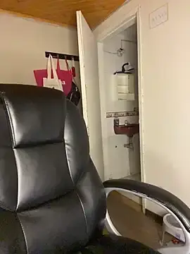 Private Sex Chat with Karen18_boobs - Stripchat