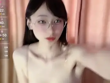 Sex Cam with xinxinzii - Stripchat