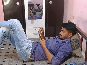 Free Porn Cam with HotXKrish - Stripchat
