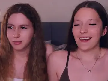 Live Sex Cam with GabrielleLynchard - Stripchat