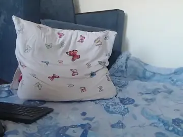 Nude Webcam with Fire__Foxx - Stripchat