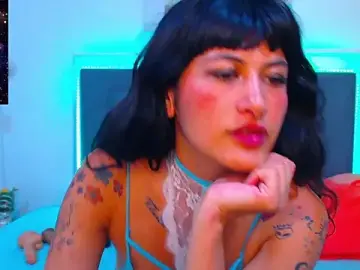 Adult Webcams with candy_lux_ - Stripchat